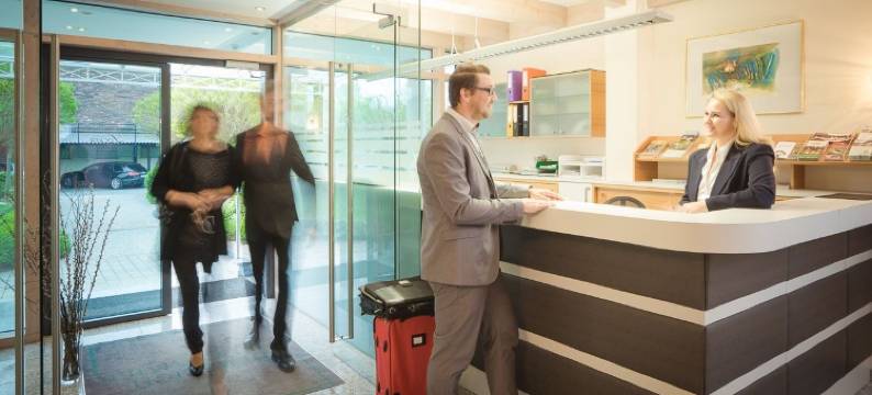 洛克尔和莱杰尔酒店(Hotel Locker & Legere - Self Check-in am Wochenende)图片