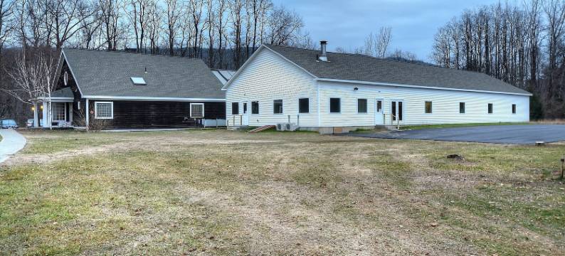 克罗尼尔汽车旅馆及水疗中心(Colonial Motel and Spa)图片