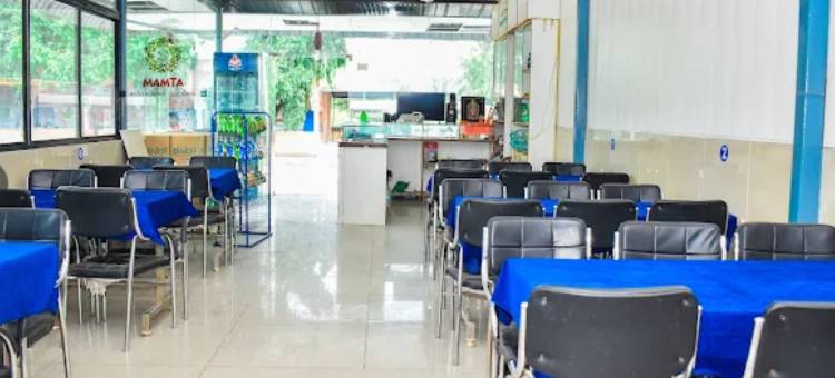 GRB的曼塔无限高地酒店(Hotel Mamta Infinity Heights By GRB)图片