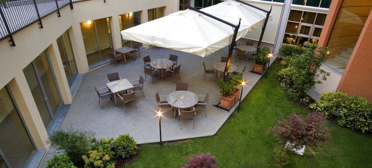 乐佛瓦雷贝斯特韦斯特优质酒店(Best Western Plus Hotel le Favaglie)图片