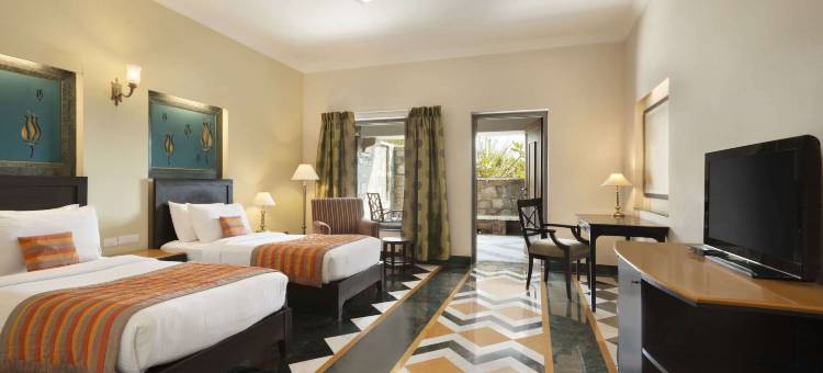 乌代布尔温德姆华美达水疗度假村(Ramada by Wyndham Udaipur Resort and Spa)图片