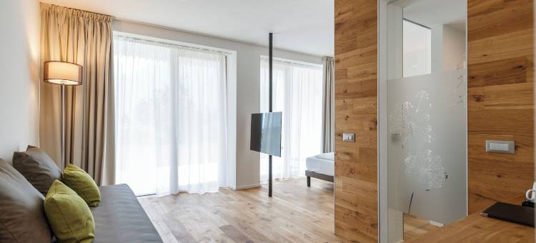 阿列亚加尔达湖滨套房酒店(Alea - Garda Lake Suite)图片