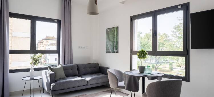 Limehome塞维利亚(Limehome Sevilla)图片