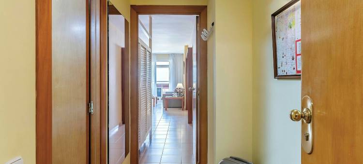 公寓伯特伦酒店(Aparthotel Bertrán)图片