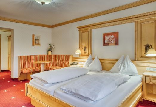 Hotel Alte Post Hotel Overview