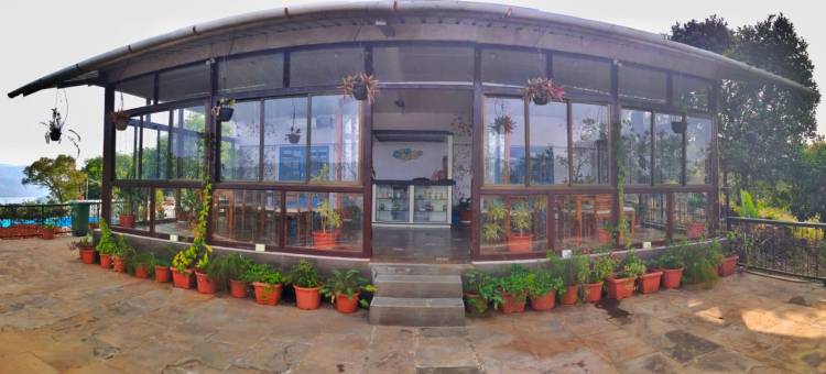 高地旅游点(On The High Ground)图片