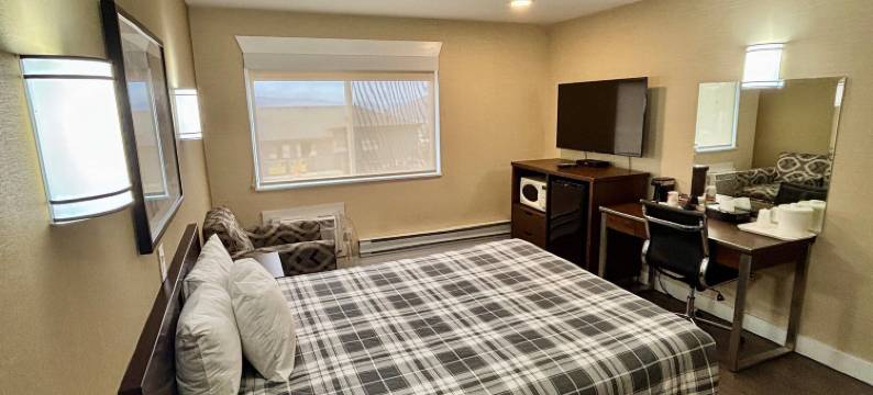 罗德威套房酒店(Rodeway Inn & Suites)图片