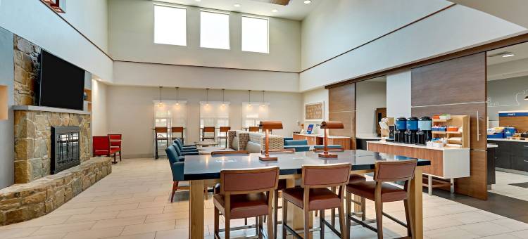 智选假日套房酒店威德福 by IHG(Holiday Inn Express & Suites Weatherford by IHG)图片