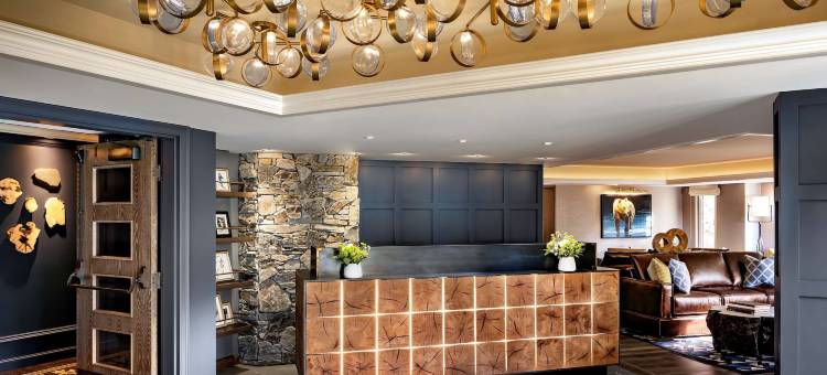 惠斯勒费尔蒙城堡酒店(Fairmont Chateau Whistler)图片