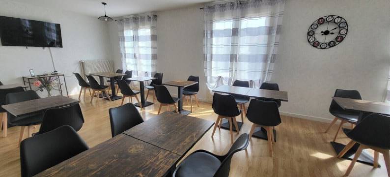 里昂绿酒店科芒特里(Le Lyon Vert)图片