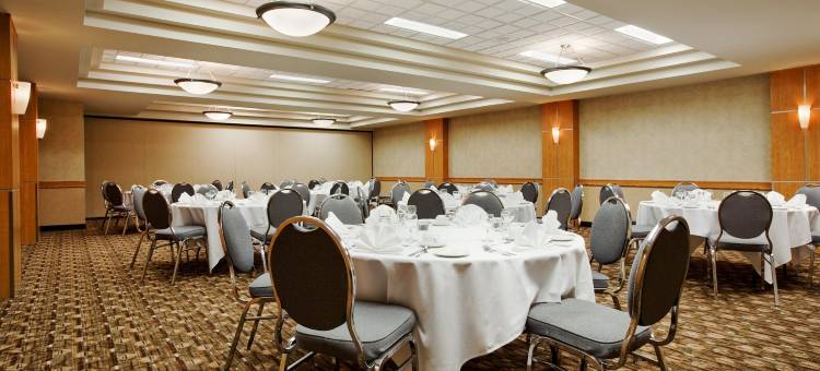 Travelodge Hotel by Wyndham Saskatoon图片