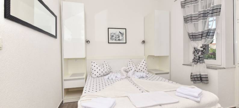 贝尔纳达公寓酒店(Apartmani Bernarda)图片