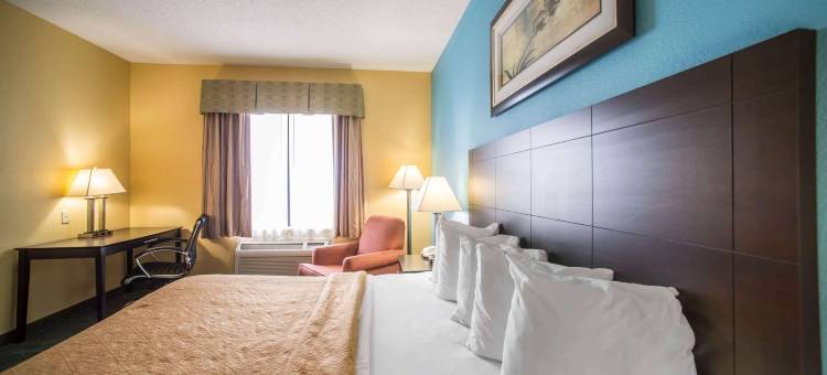 里奇菲尔德66号公路凯艺酒店(Quality Inn Litchfield Route 66)图片