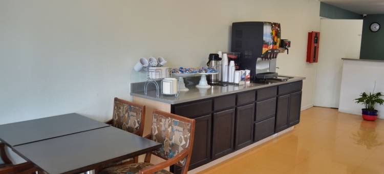 希尔顿黑德附近哈第维尔温德姆戴斯酒店(Days Inn by Wyndham Hardeeville Near Hilton Head)图片