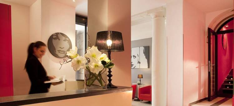 巴黎瑟拉别墅酒店(Villathena Paris)图片