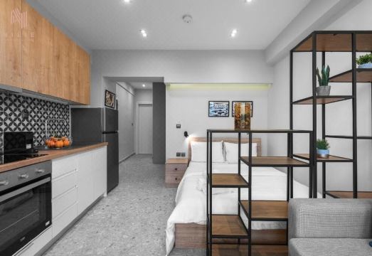 Avenue, Nilie Hospitality Mgmt Hotel Overview