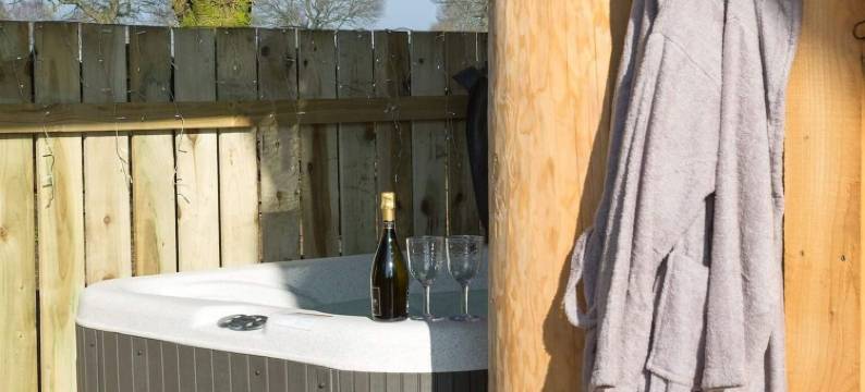 布莱斯蒂森林 - 希望与光芒(Braisty Woods - Hopes & Beams)图片