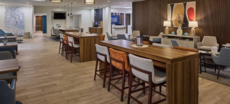 洲际酒店集团旗下查尔斯顿市中心西缘智选假日酒店及套房(Holiday Inn Express & Suites Charleston Dwtn - Westedge)图片