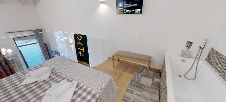 波尔图恩尼蒂克套房公寓(Porto Enetiko Suites)图片