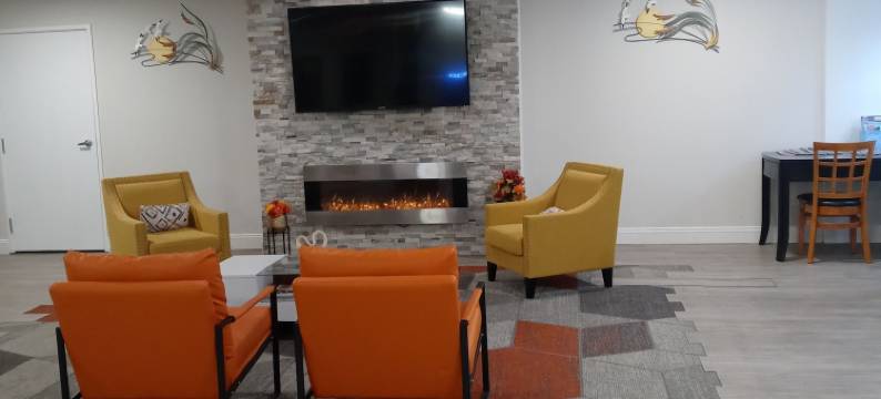 伊凡斯维尔北凯隆波因特酒店(Clarion Pointe Evansville North)图片