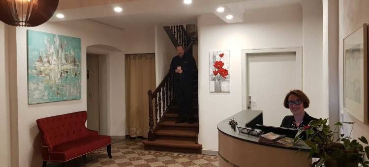 布鲁彻斯赫酒店(Hotel Pension Blüchersruh)图片