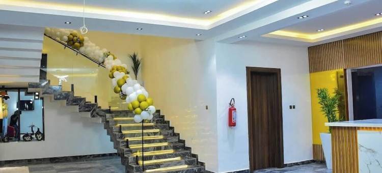 金皇家套房酒店(Kim Royals Hotel and Suites)图片