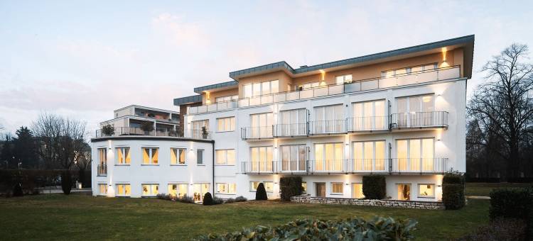 维尔雅雷斯齐腾酒店，靠近克罗青根温泉诊所，弗赖堡附近(Hotel Vier Jahreszeiten Direkt an Den Kliniken Und Therme Bad Krozingen, Nahe Freiburg)图片