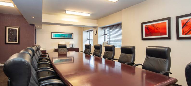 戴维桑德曼套房酒店(Sandman Suites Vancouver on Davie)图片