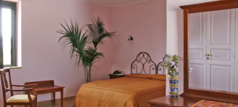 唐璜酒店(Don Giovanni Hotel)图片