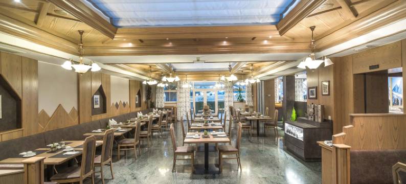 黄金莱斯酒店(Hotel Goldenes Roessl-Adults Only)图片