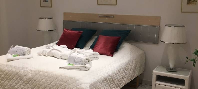 索尔罗森锡姆里斯港市酒店(Solrosen I Simrishamn - Österlen)图片