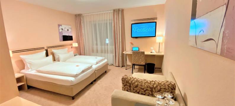 胡内尔宾邮政酒店(Hünerbein's Posthotel)图片