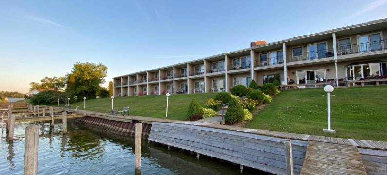 弗利特伍德汽车旅馆(Fleetwood Inn Suites)图片