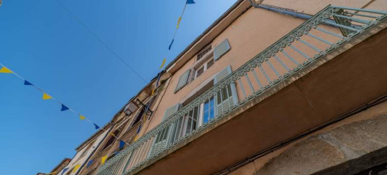 贝拉克的Les Suites公寓(Les Suites de Bellac)图片