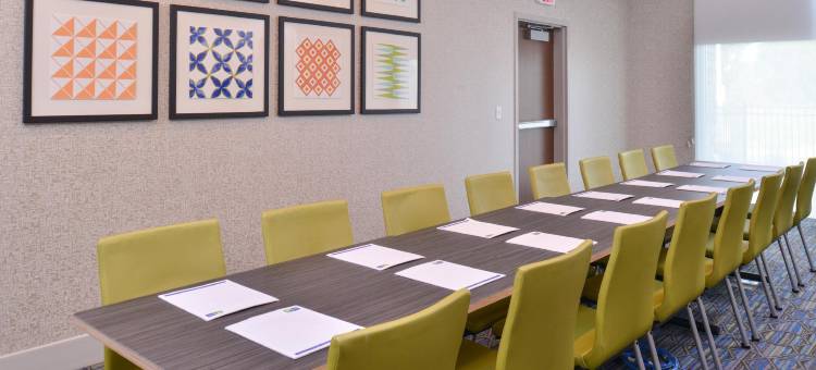 奥马哈机场智选假日套房酒店(Holiday Inn Express & Suites Omaha Airport)图片