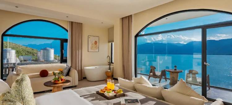 沧洱拾光·VILLA度假悬崖海景美宿(双廊洱海店)图片