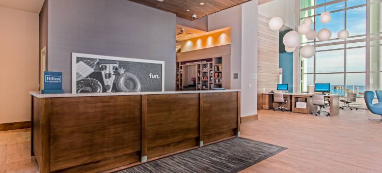 巴拿马城海滩海滨欢朋套房酒店(Hampton Inn and Suites Panama City Beach/Beachfront)图片