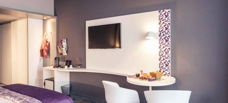 永河畔拉罗什中心美居酒店(Hôtel Mercure la Roche-Sur-Yon Centre)图片