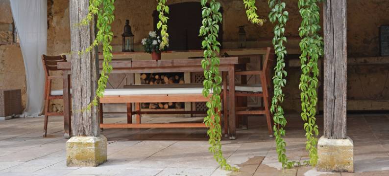 Holiday Home in Campagne with Pool and BBQ图片