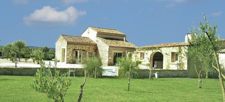 Vineyard Villa in Montfrin图片