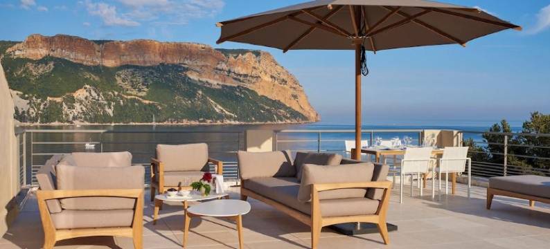 罗切斯布兰切斯酒店(Hôtel les Roches Blanches Cassis)图片