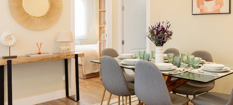 Exclusive Penthouse near Jovellanos Theatre. Jovellanos Terrace图片