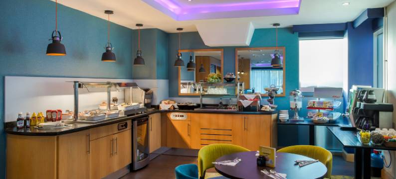 伯明翰北部坎诺克假日酒店(Holiday Inn BIRMINGHAM NORTH - CANNOCK by IHG)图片