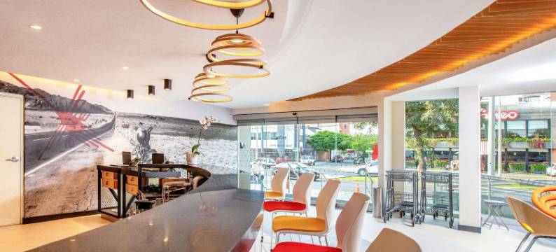 宜必思尚品利马 Benavides 米拉弗洛雷斯酒店(HOTEL IBIS STYLES LIMA BENAVIDES MIRAFLORES)图片