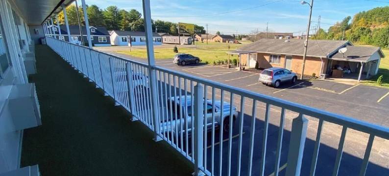 Lake Logan Inn图片