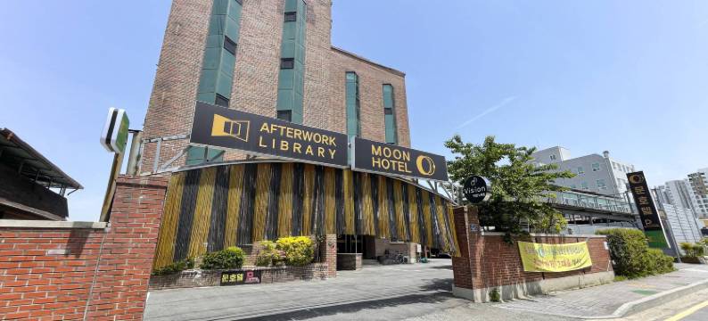 张城休(Hyumotel)图片