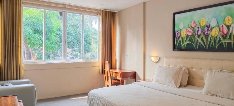 卡朗纱丽酒店(Karang Sari Hotel)图片