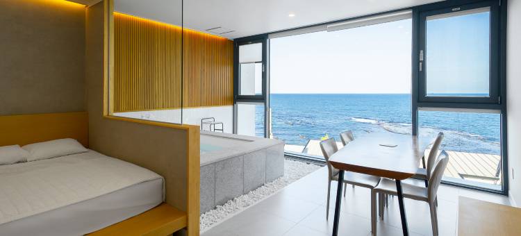 浦项红房子海洋山丘旅馆(Pohang Red House Ocean Hills Pension)图片