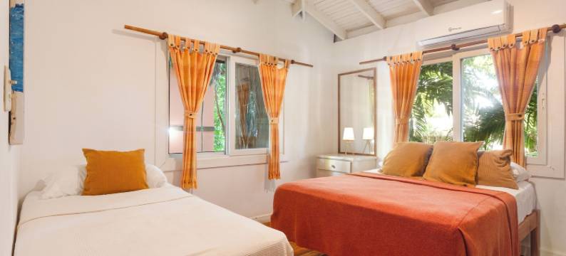 阿科艾丽斯旅馆(Posada Arco Iris, West End)图片