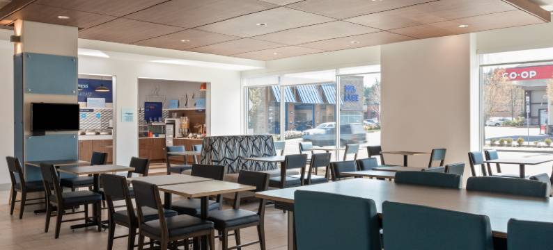 维多利亚科尔伍德智选假日套房酒店(Holiday Inn Express & Suites VICTORIA - COLWOOD by IHG)图片